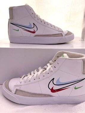NWOT Big Kid (GS) Nike Blazer Mid 77 Swoosh Pack Sz 6.5Y S0022
